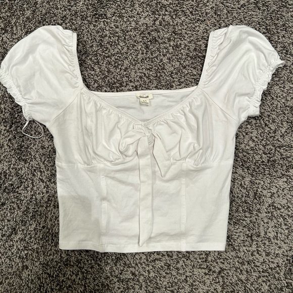 garage white top - Picture 1 of 1